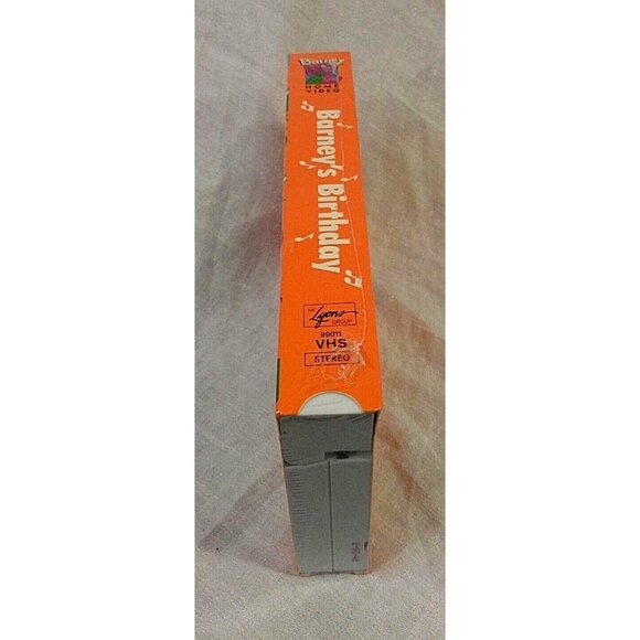 Vtg Barney VHS Birthday Sing Along Barney & Friends 90s TV Show Backyard Gang - Picture 5 of 7